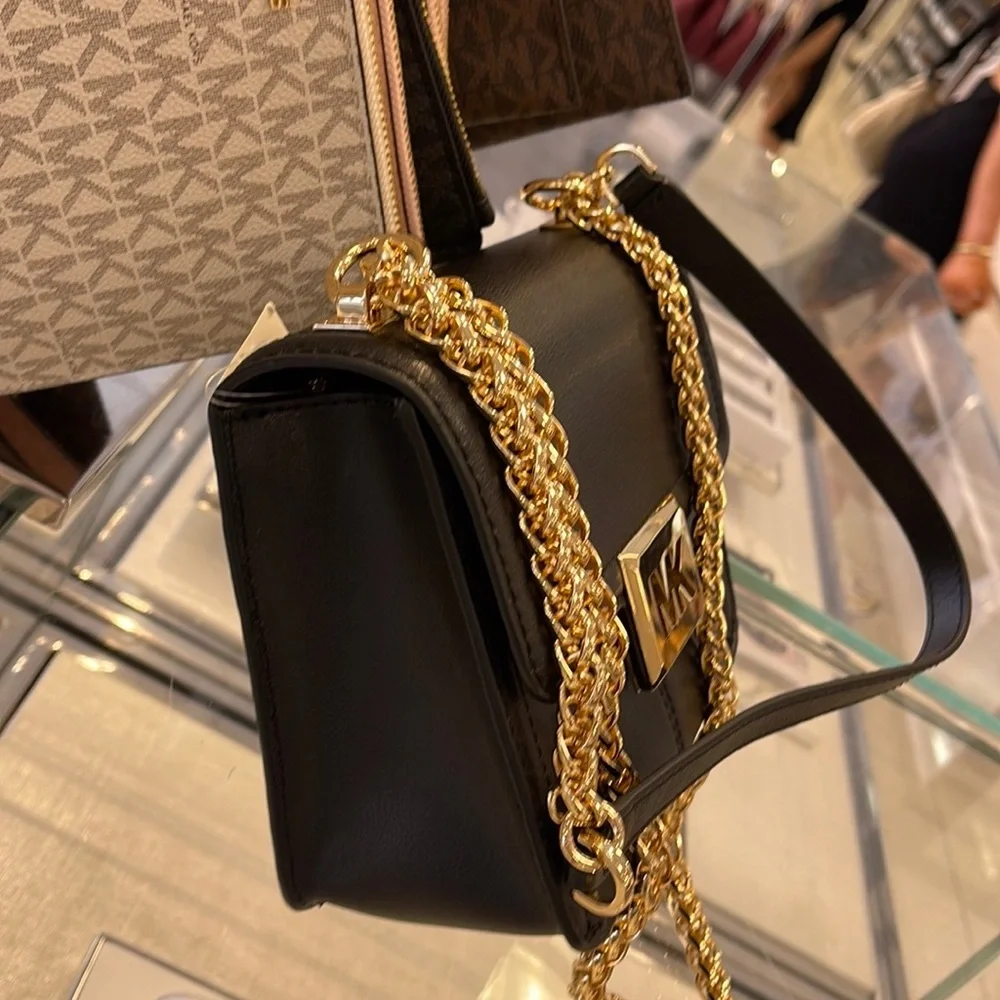 MICHAEL KORS SONIA SMALL SHOULDER XBODY BLACK COLOR